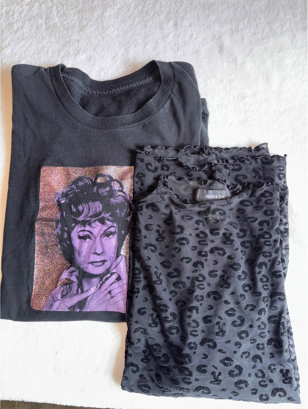 Forever 21 Plus 2pc Top Bundle Mesh Leopard Graphic Tee